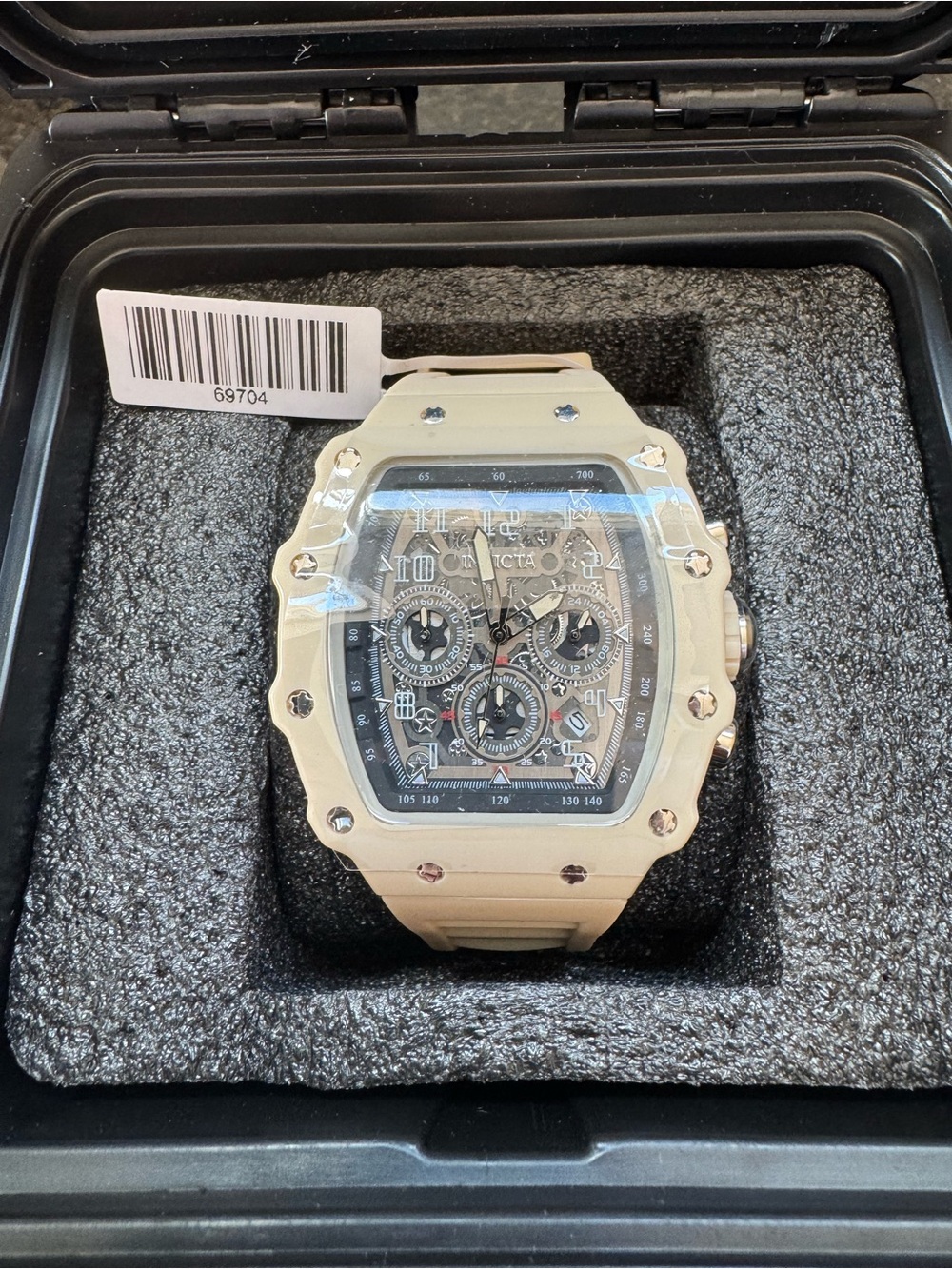 Invicta Racing Desert Sand 43mm Limited Edition
